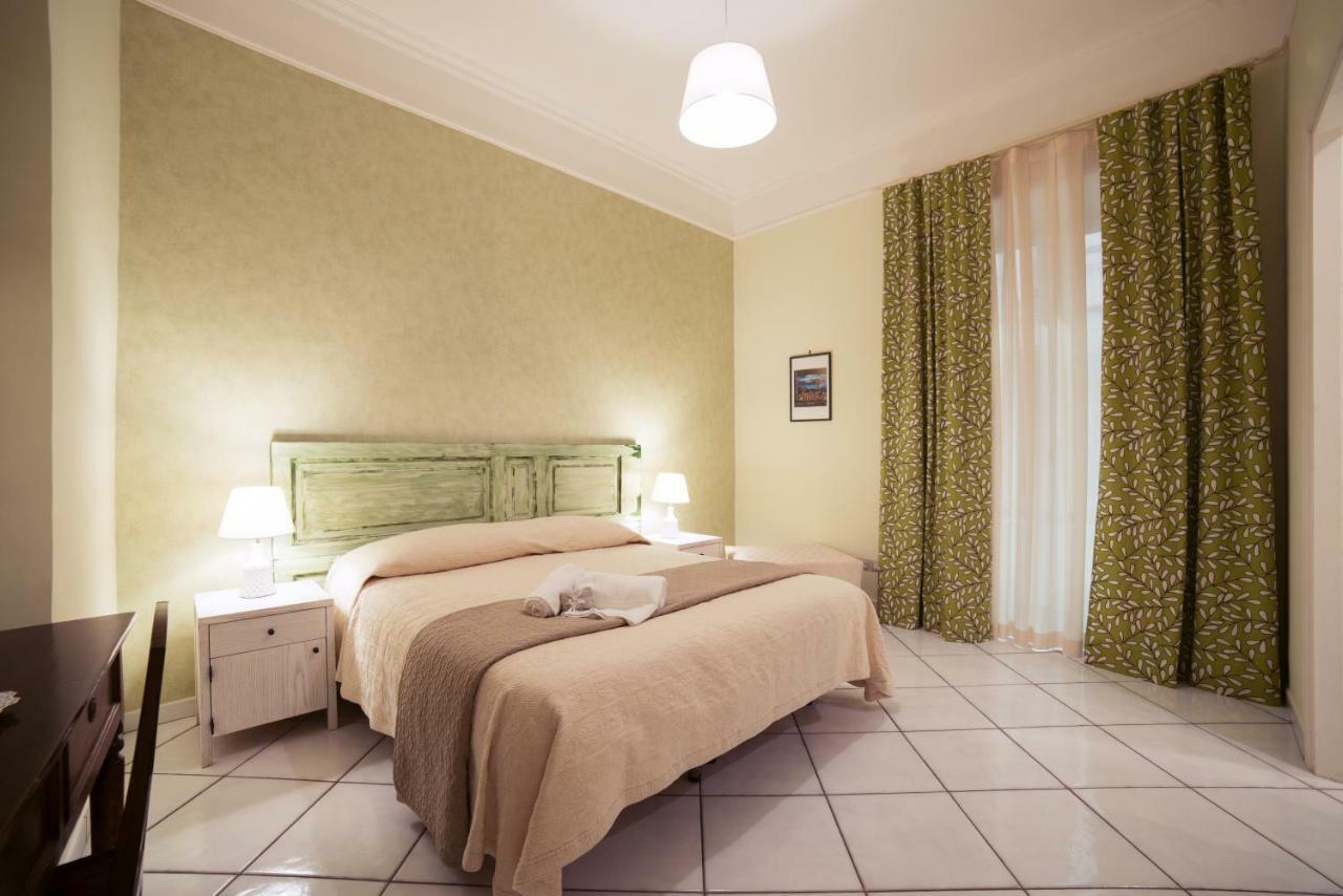 La Tartaruga B&B Salerno Bagian luar foto