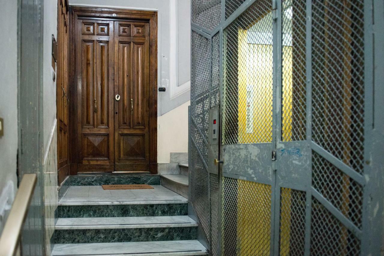 La Tartaruga B&B Salerno Bagian luar foto