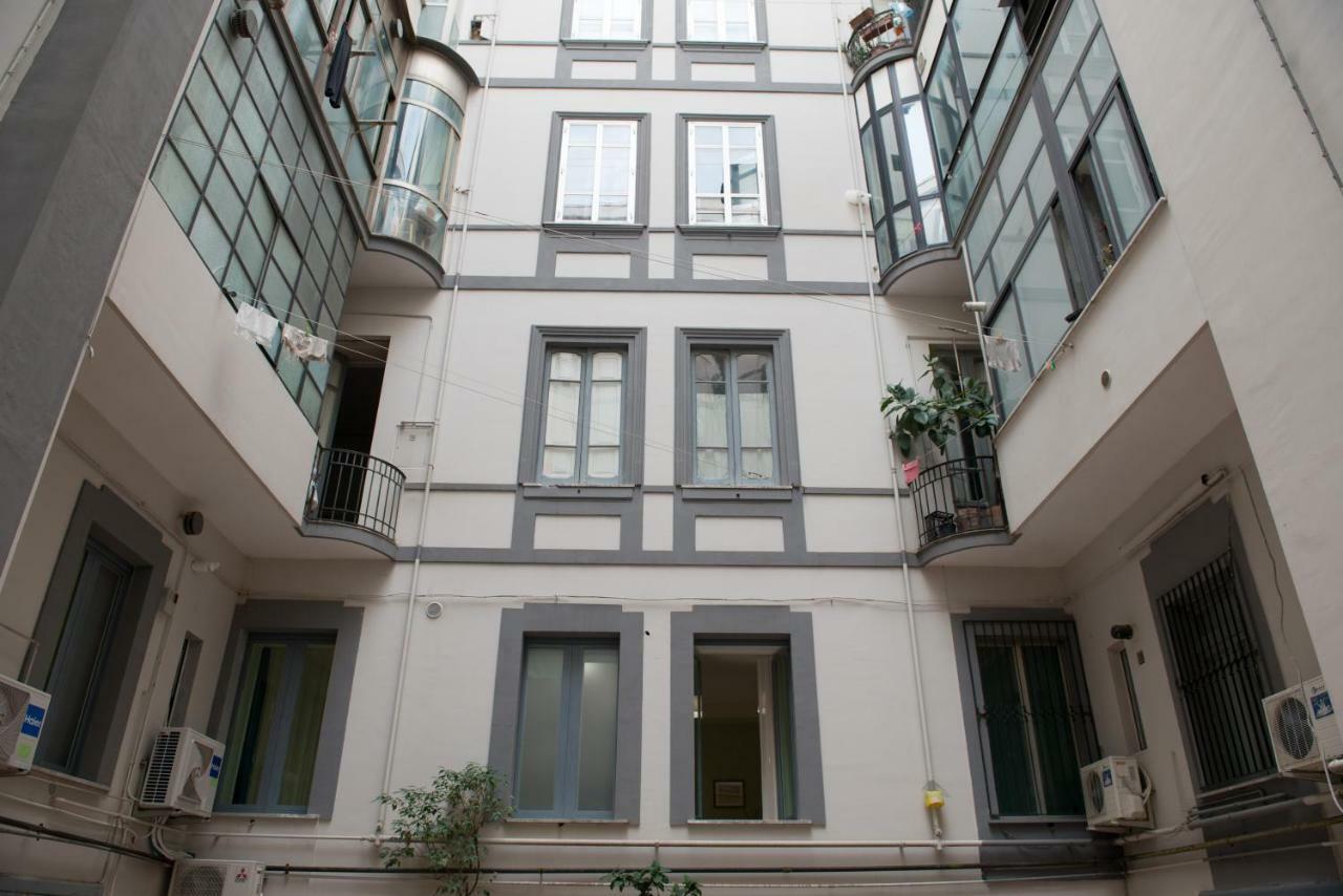 La Tartaruga B&B Salerno Bagian luar foto
