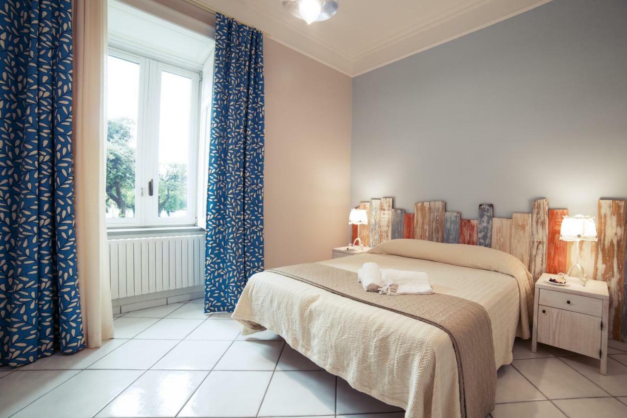 La Tartaruga B&B Salerno Bagian luar foto