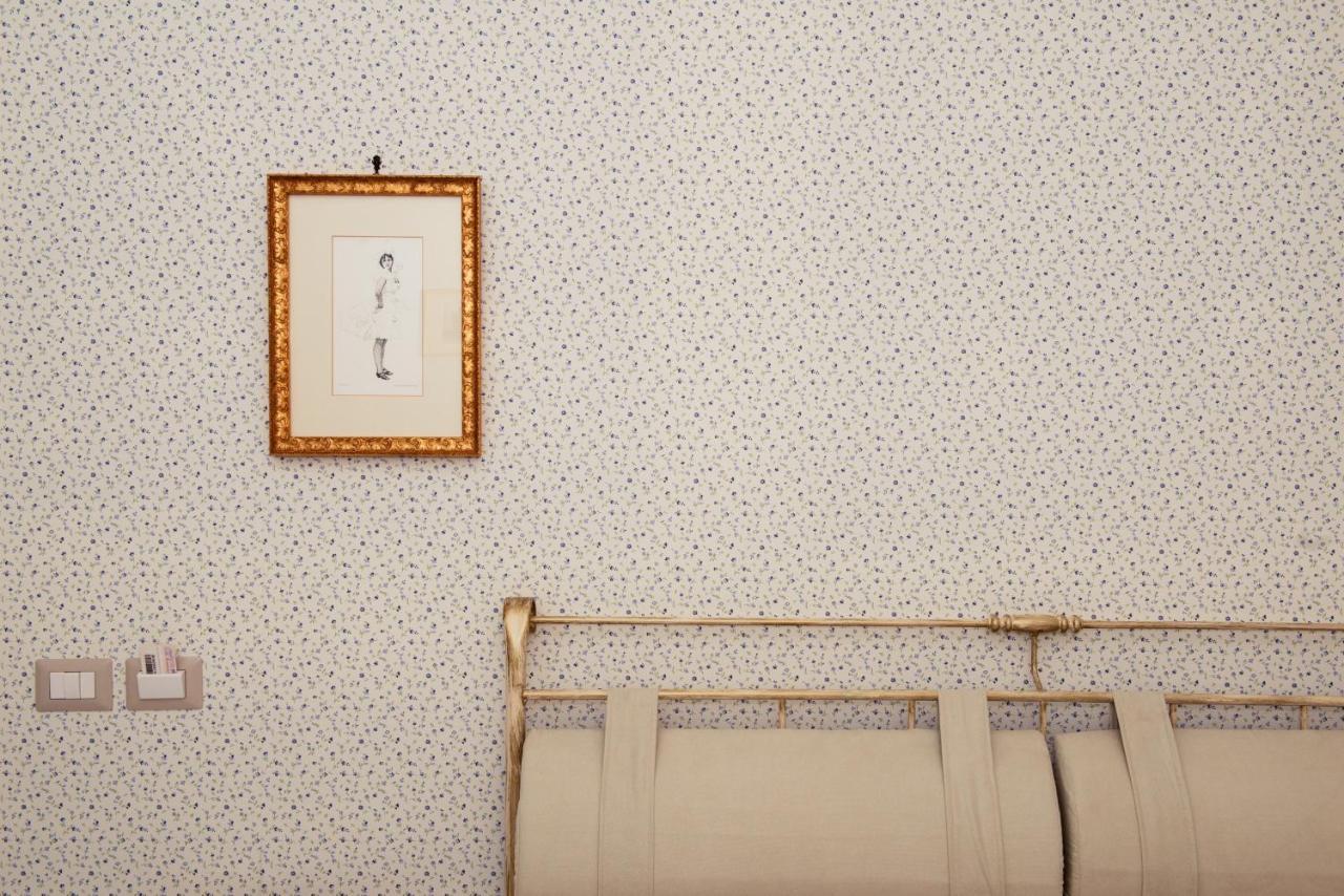 La Tartaruga B&B Salerno Bagian luar foto