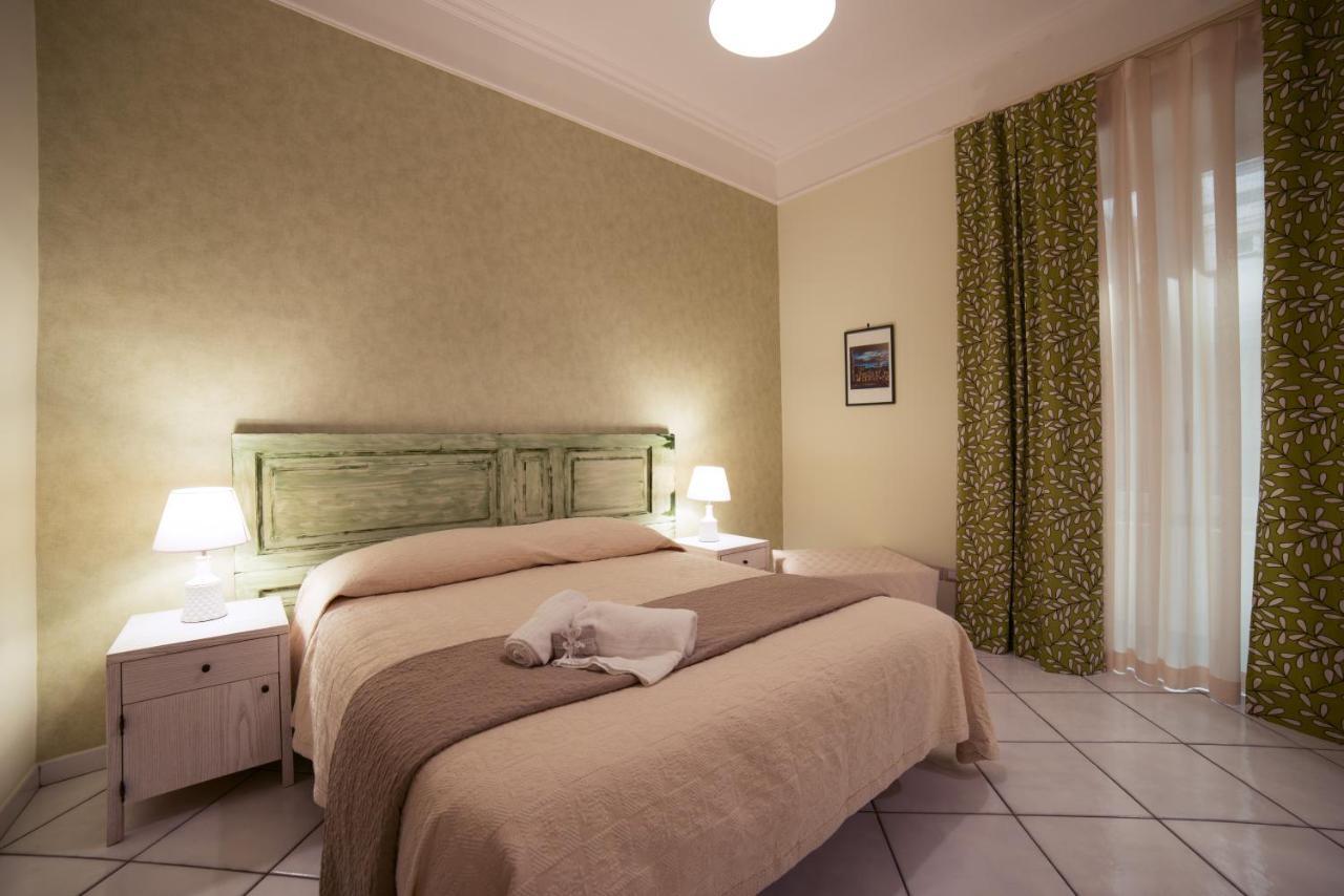 La Tartaruga B&B Salerno Bagian luar foto